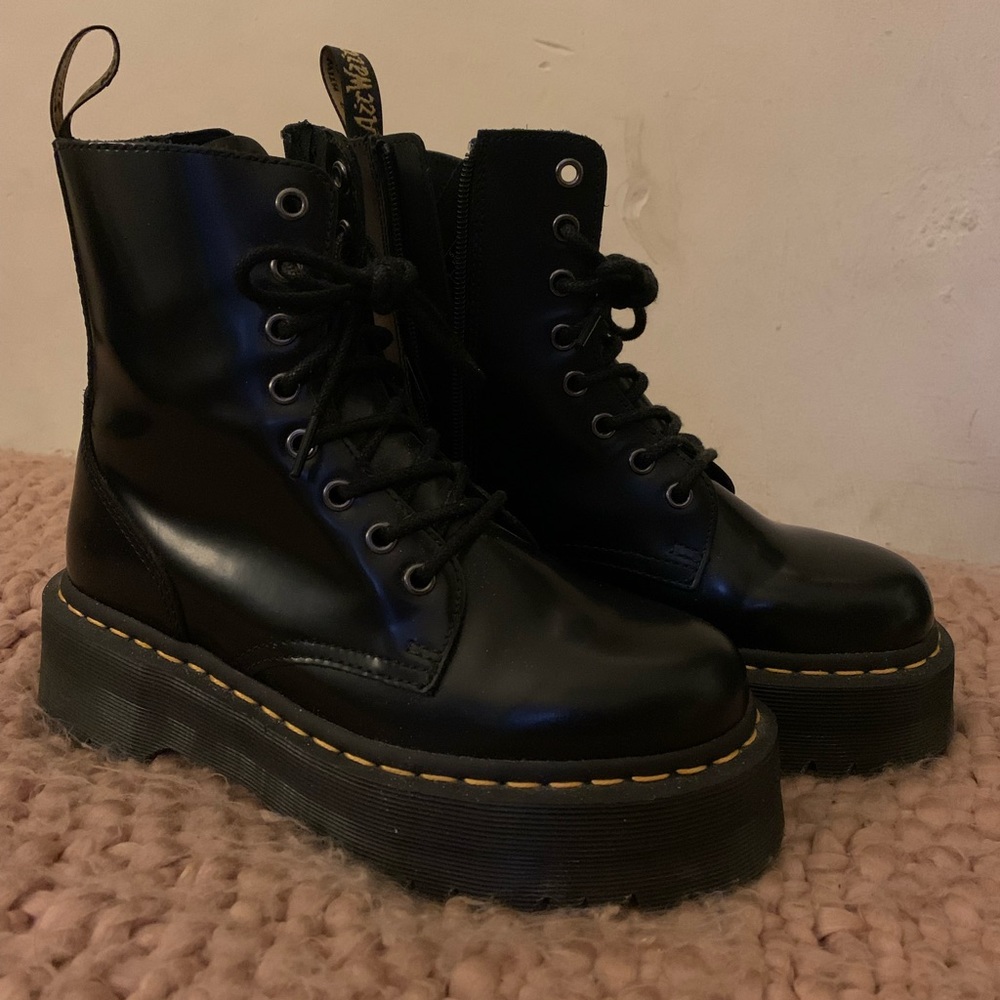 Never worn 7W Dr Marten Platform Boots